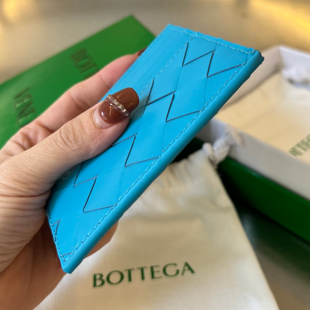 BV Intrecciato Credit Card Case