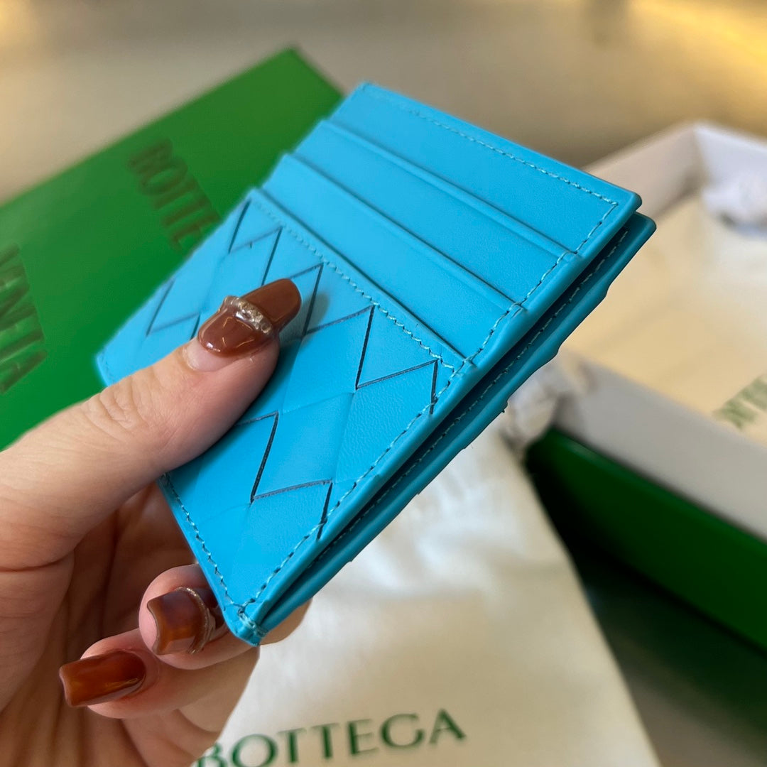 BV Intrecciato Credit Card Case