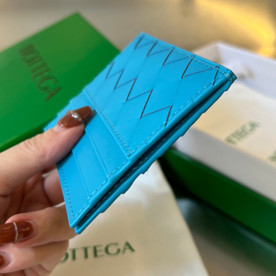 BV Intrecciato Credit Card Case