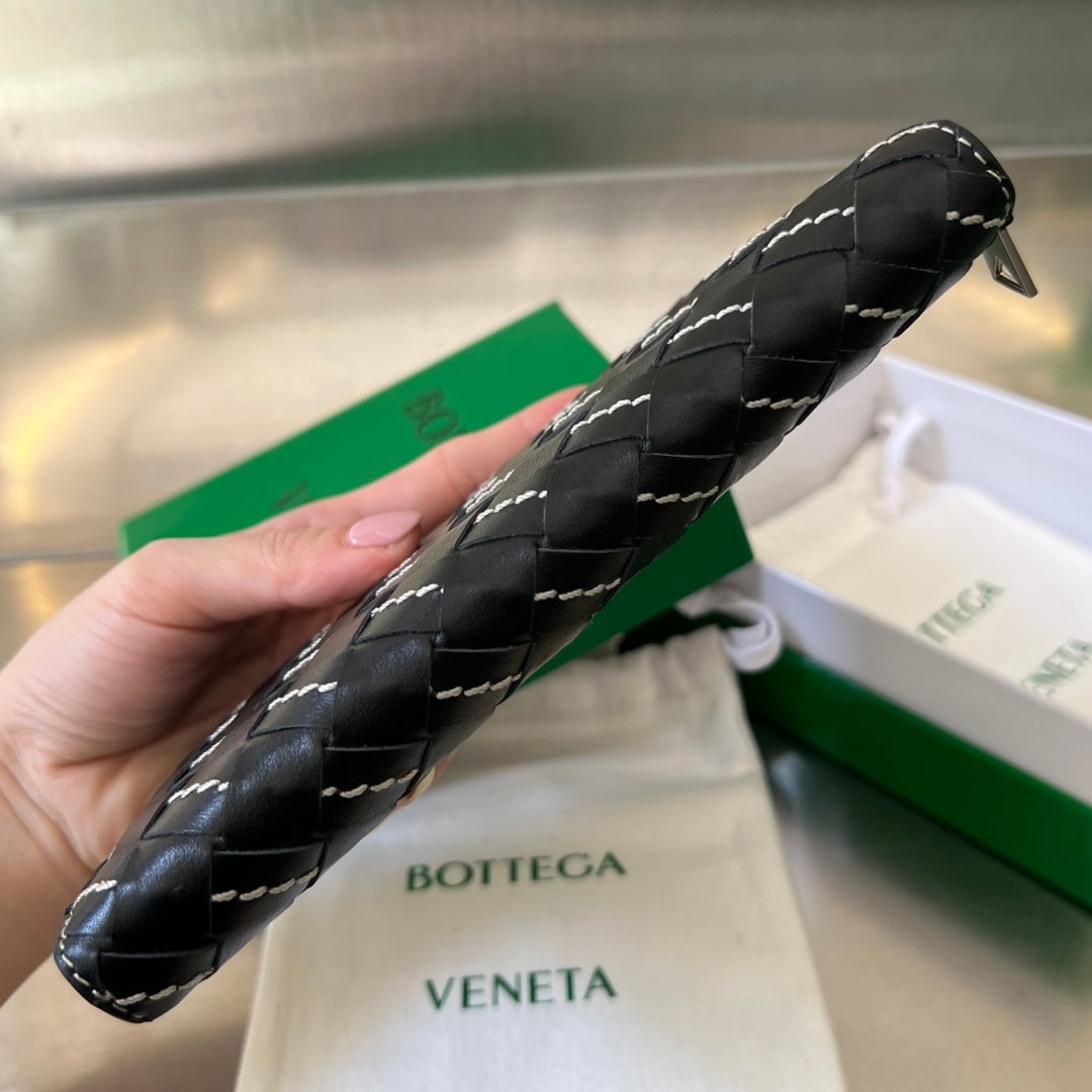 BV Intrecciato Zip Around Wallet