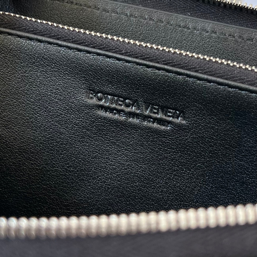 BV Intrecciato Zip Around Wallet