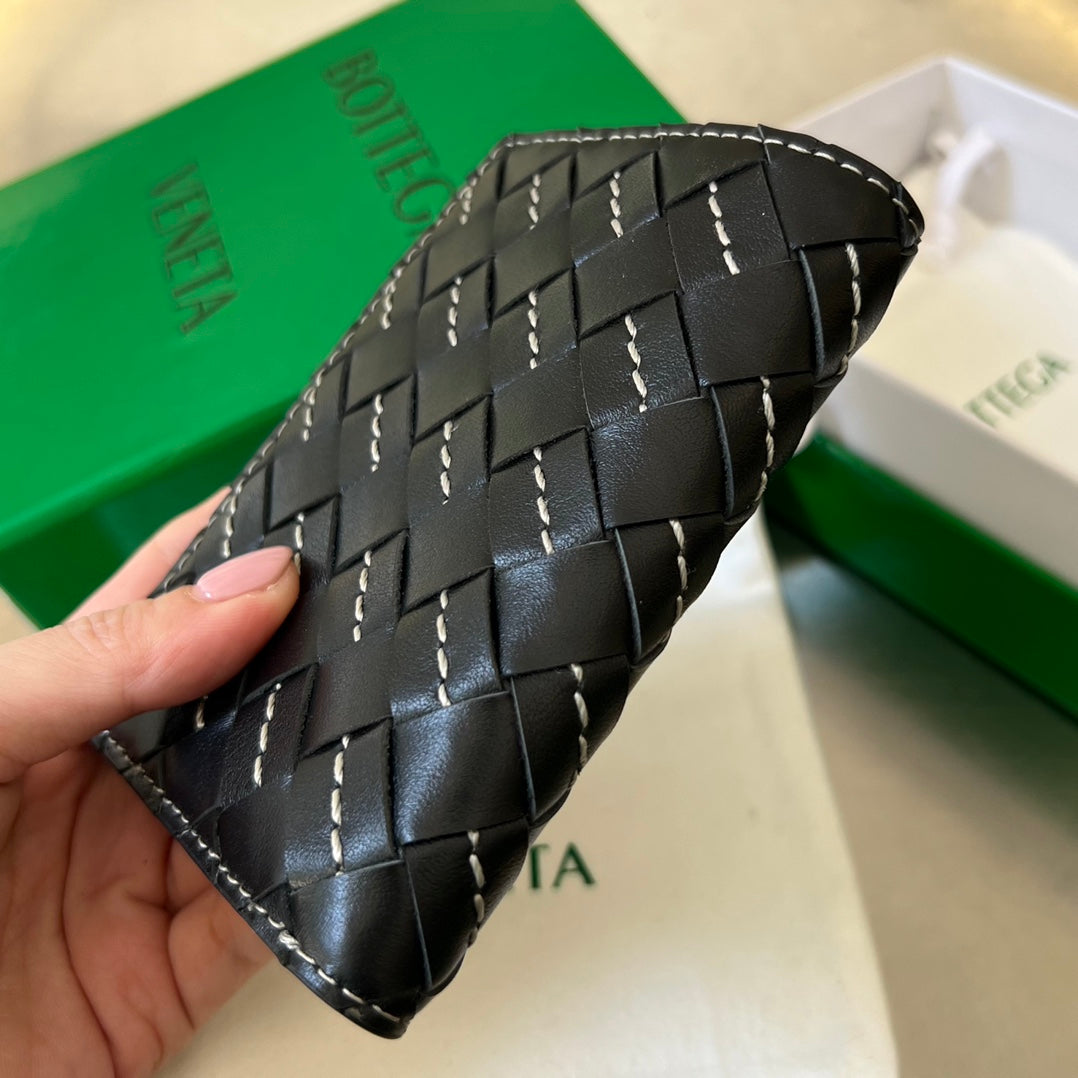 BV Intrecciato Flap Wallet