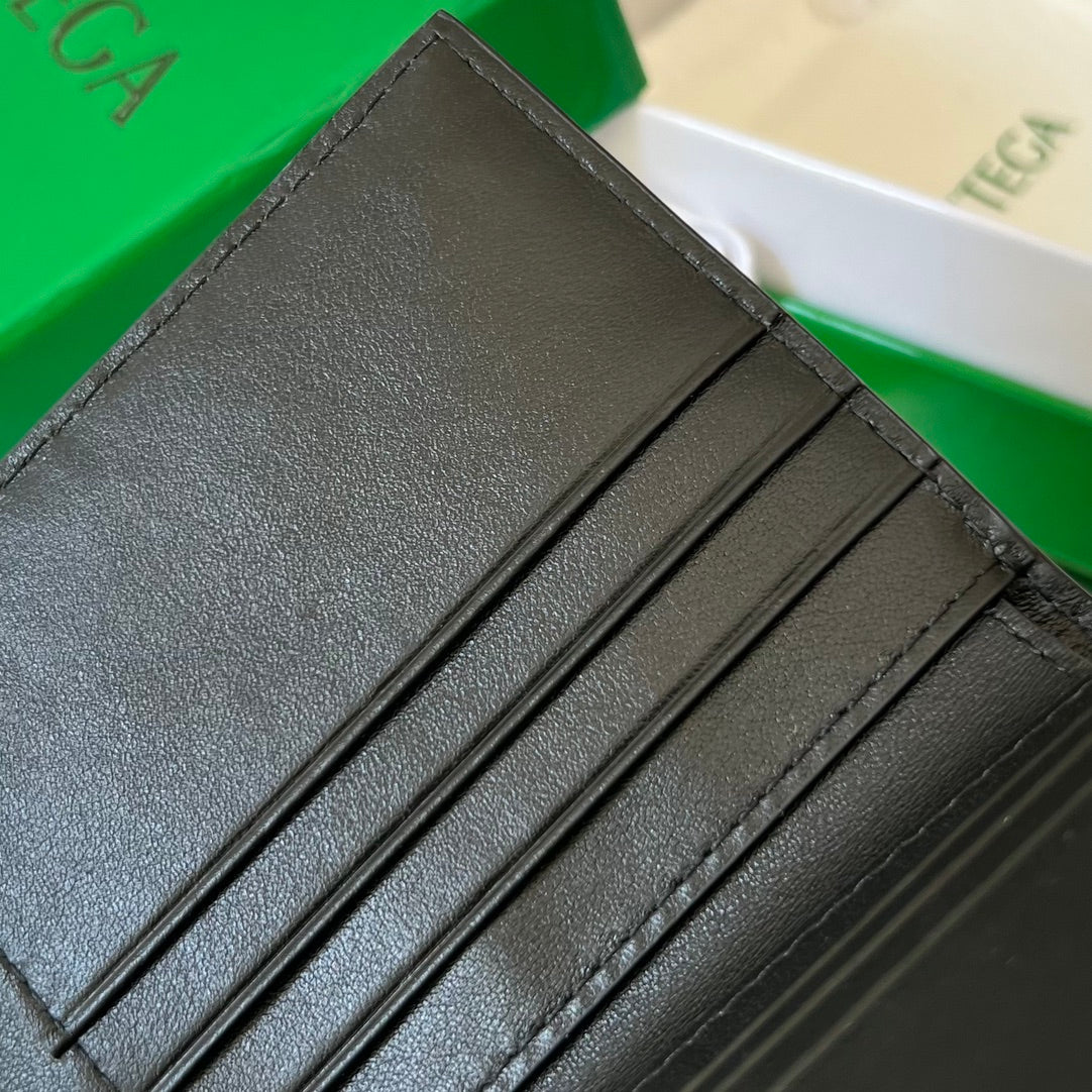 BV Intrecciato Flap Wallet