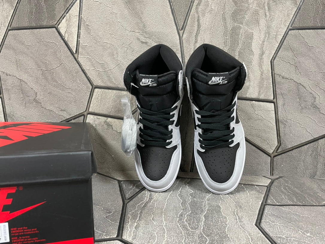 Nike Air Jordan 1 High AJ1