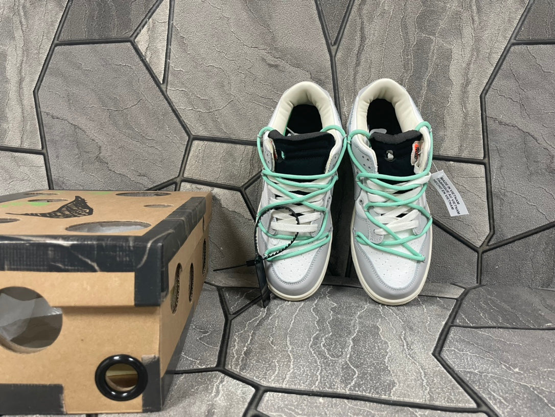 Off-White x Futura x SB Dunk