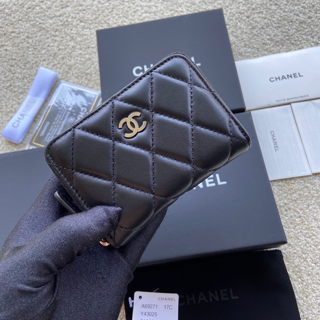 Chanel bag