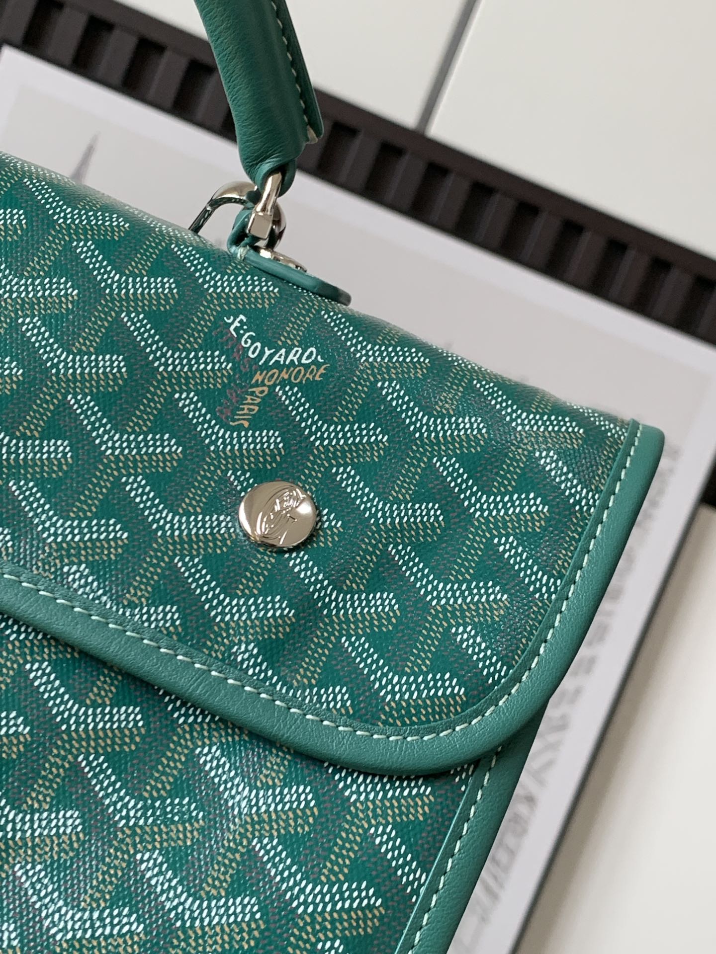 Goyard bag