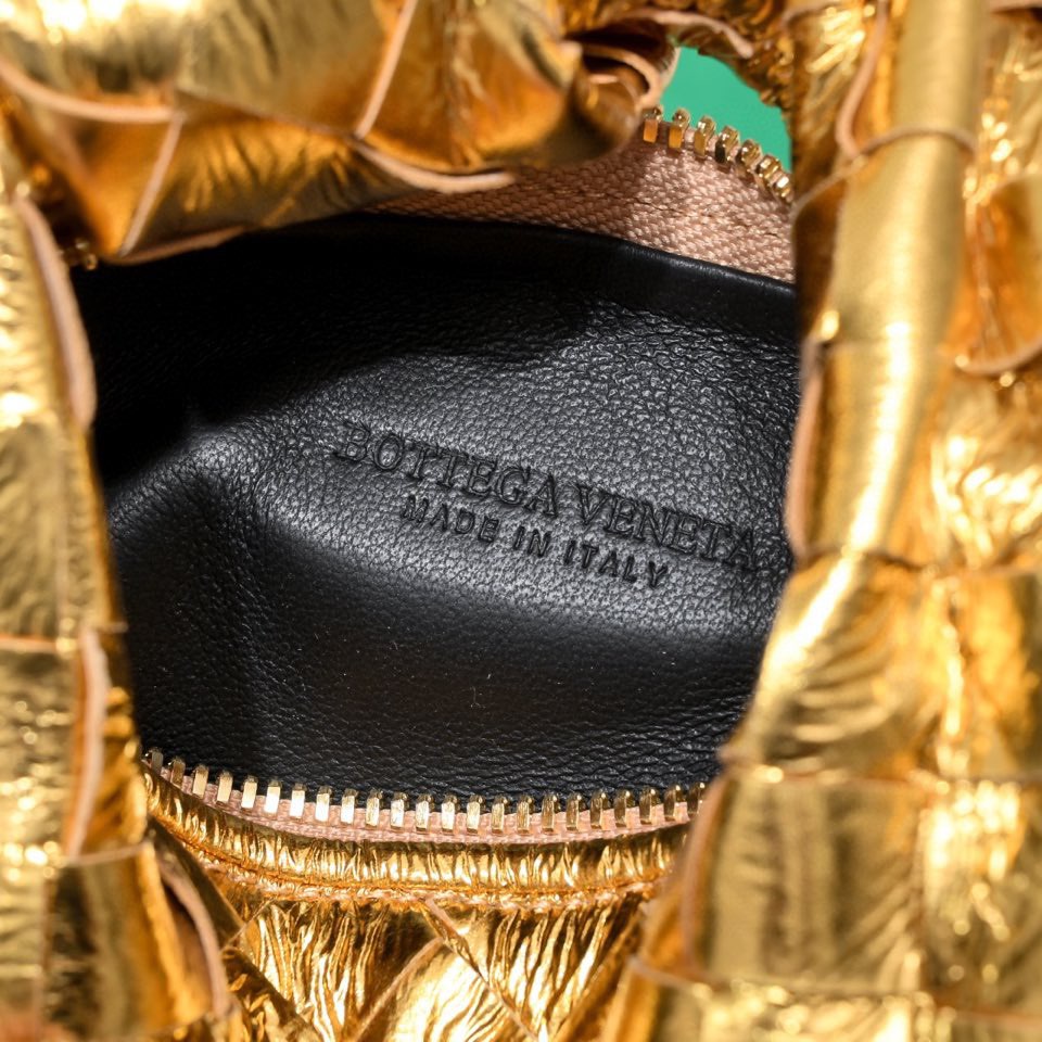 Bottega Veneta Handbag