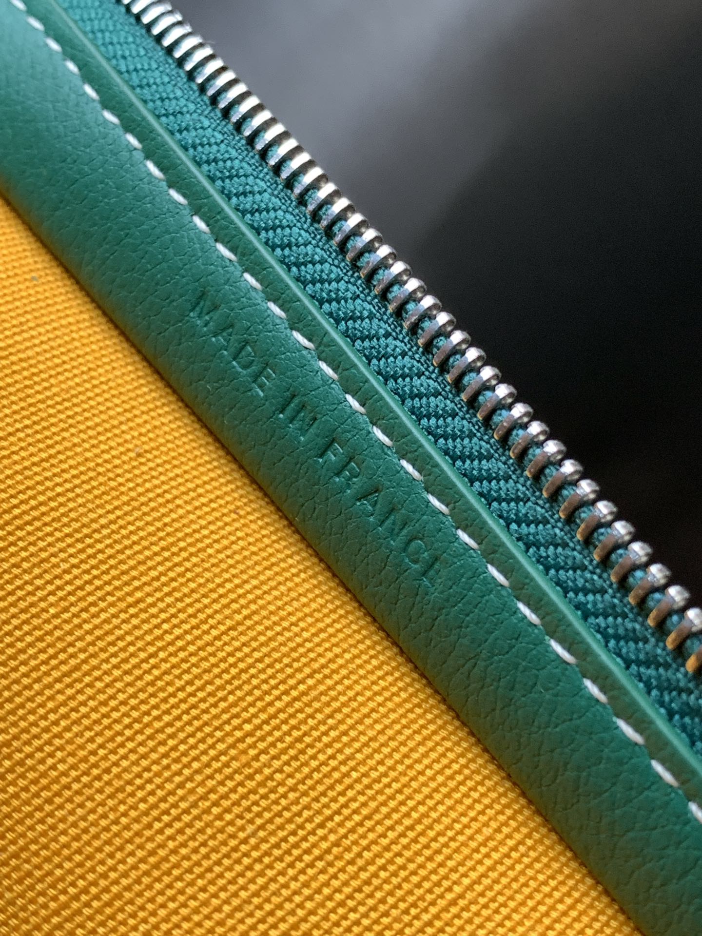 Goyard bag