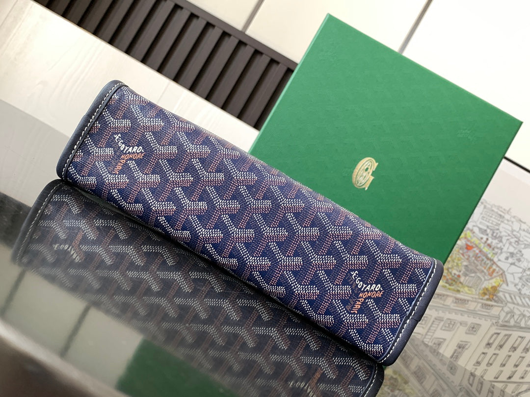 Goyard bag
