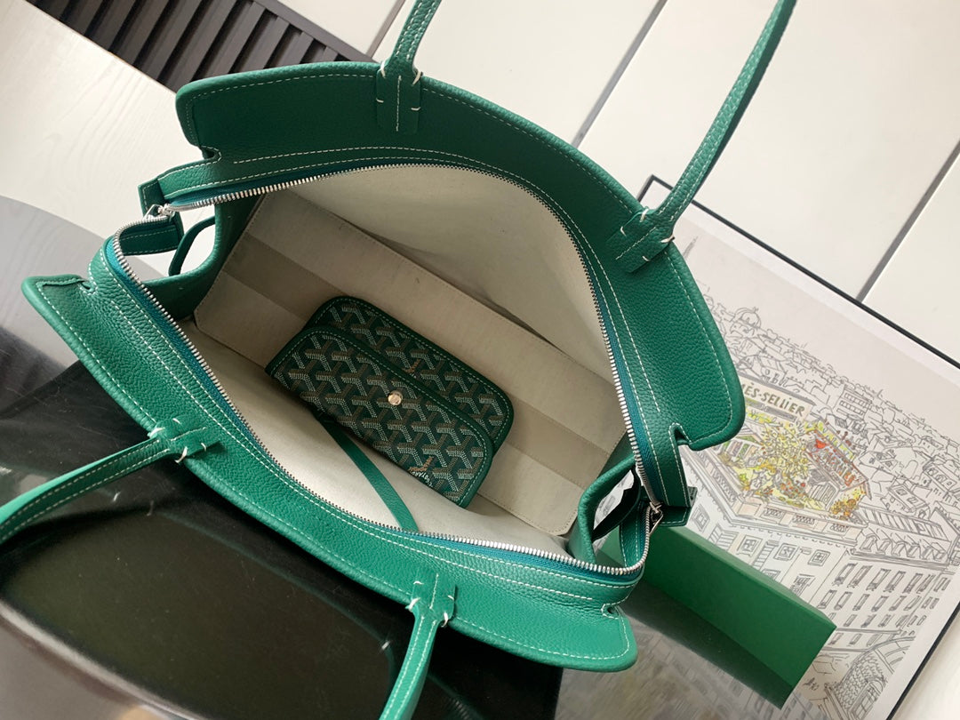 Goyard bag