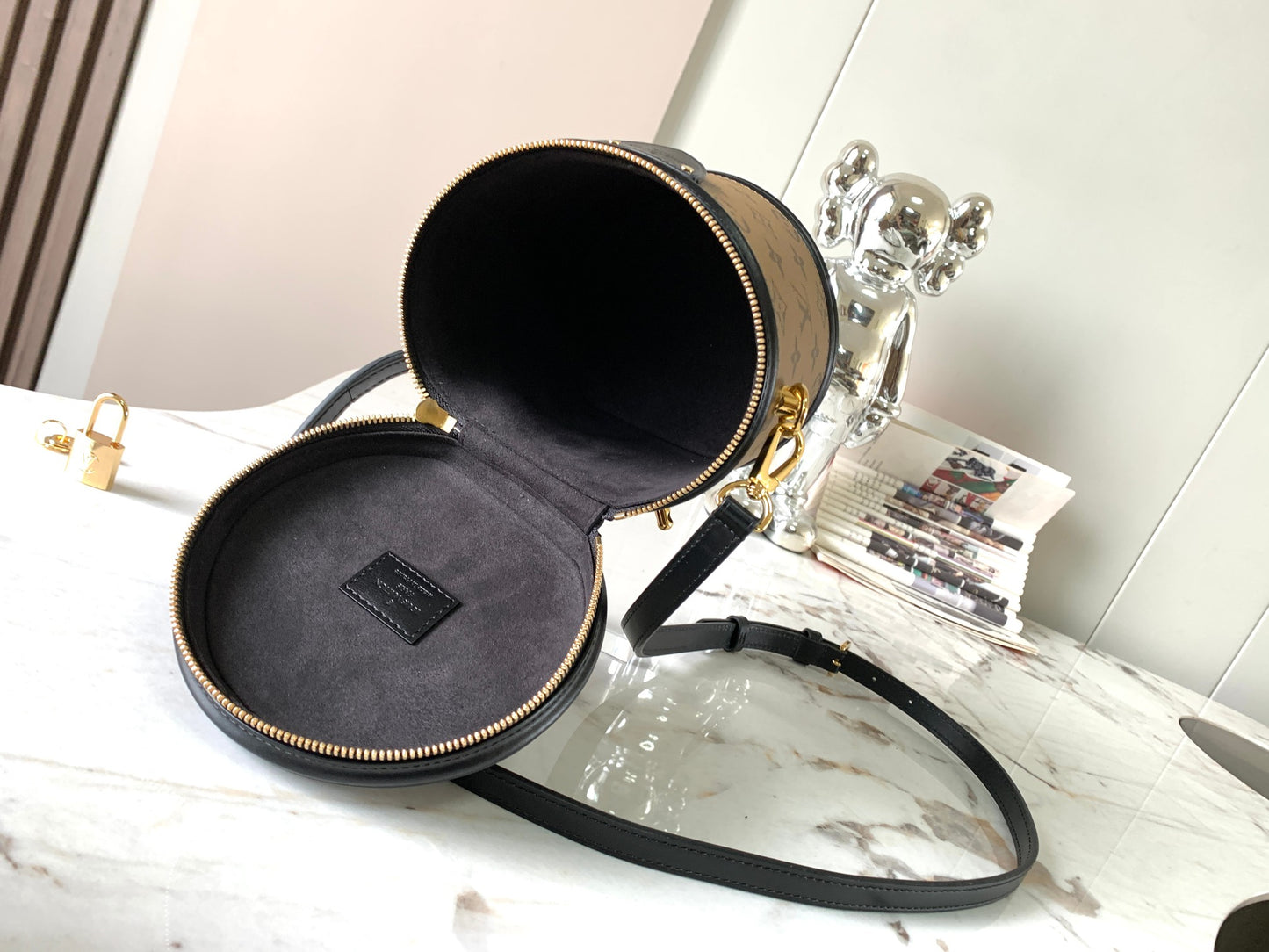 Louis Vuitton Handbag