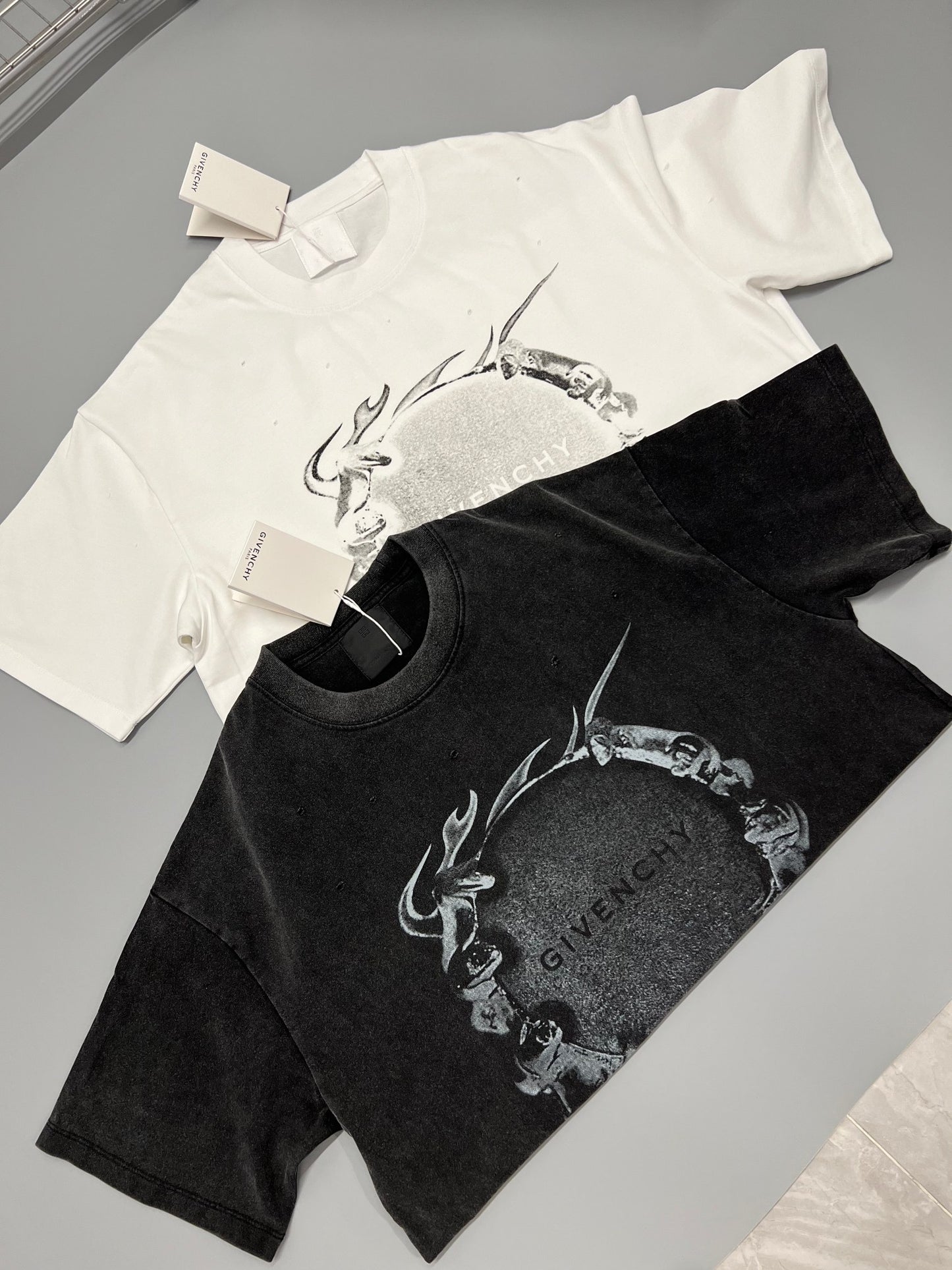 Givenchy T-shirt