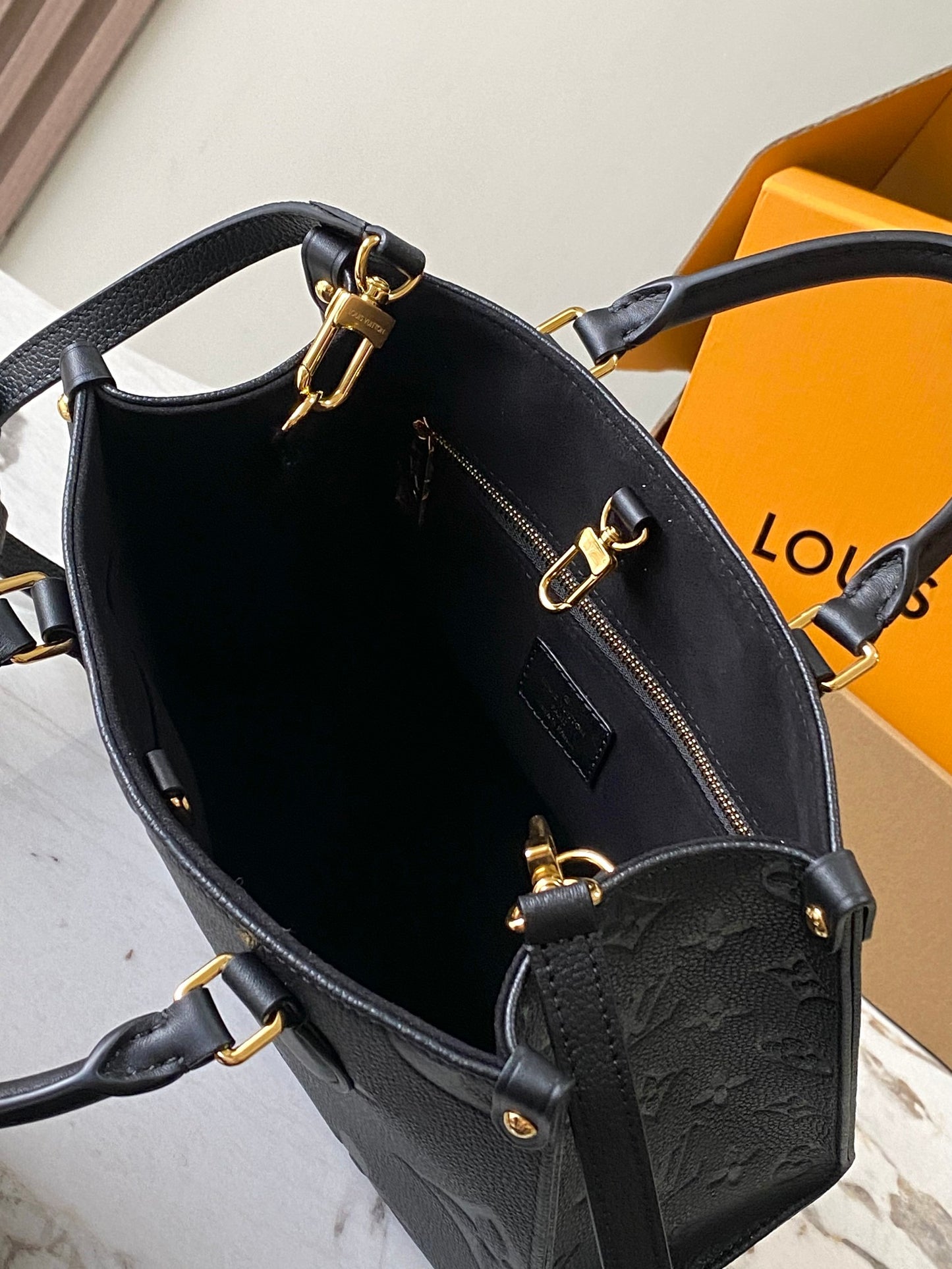 Louis Vuitton Handbag