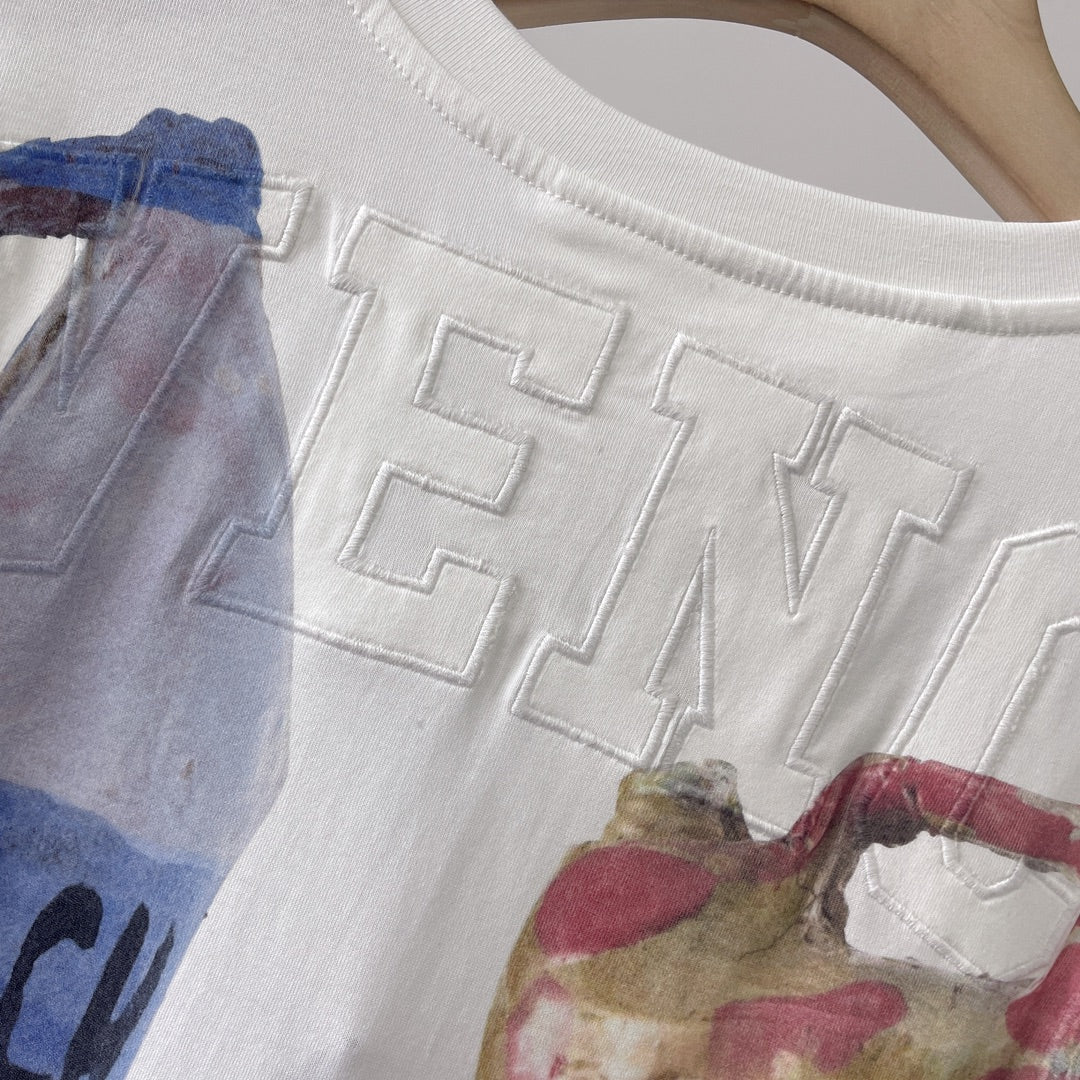 Givenchy T-shirt