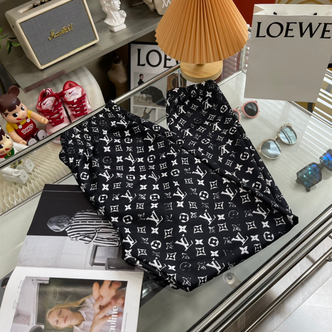 Louis Vuitton Joggers