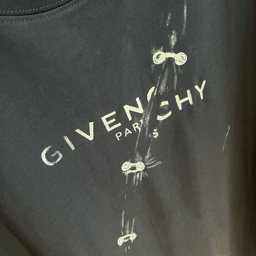 Givenchy T-shirt