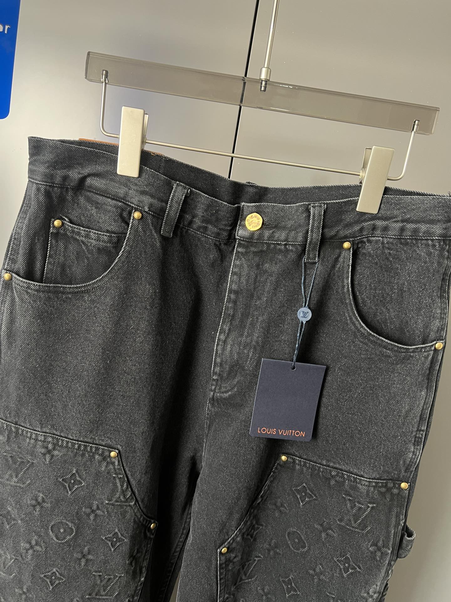 Louis Vuitton Trousers