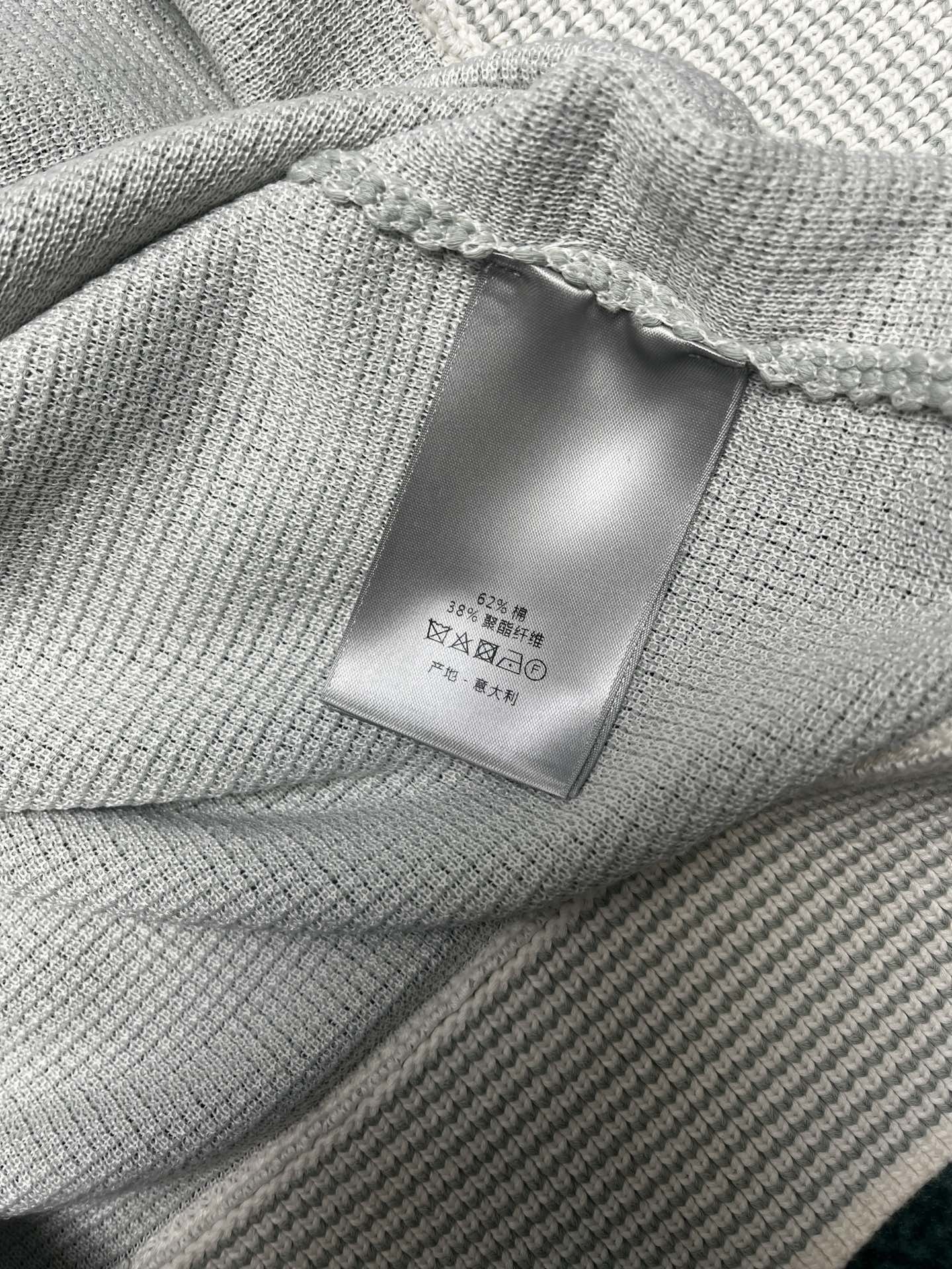 Dior T-shirt