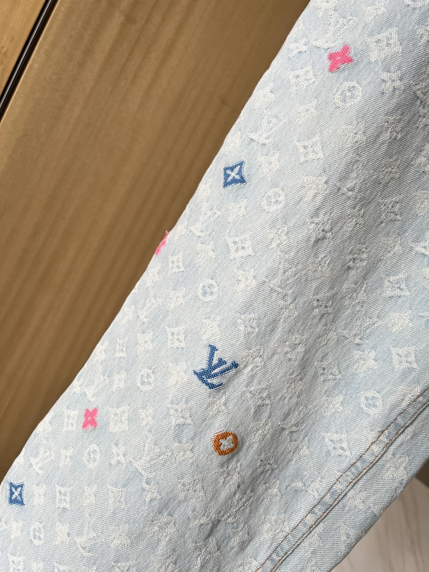 Louis Vuitton Trousers