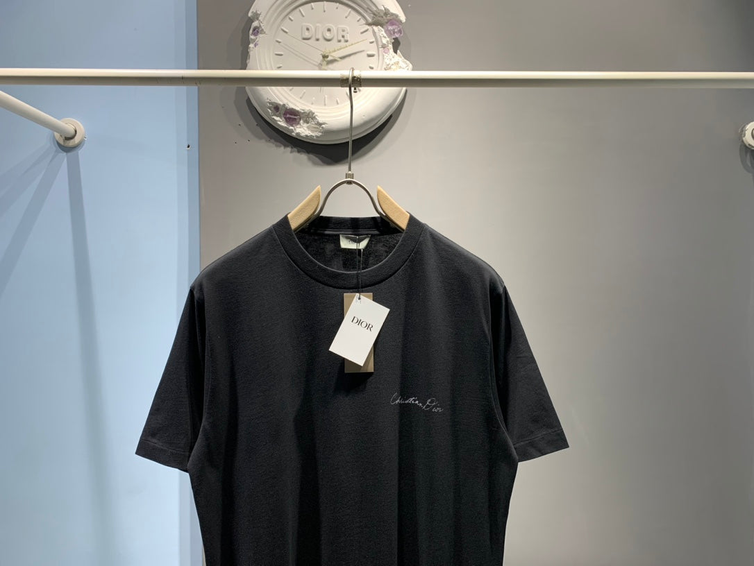 Dior T-shirt
