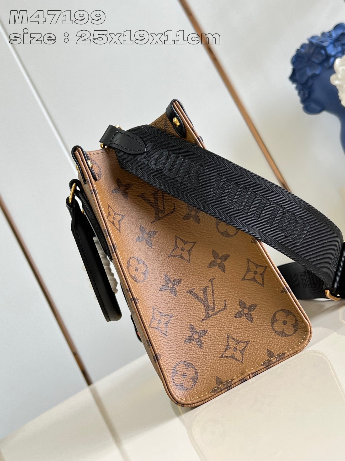 Louis Vuitton Handbag