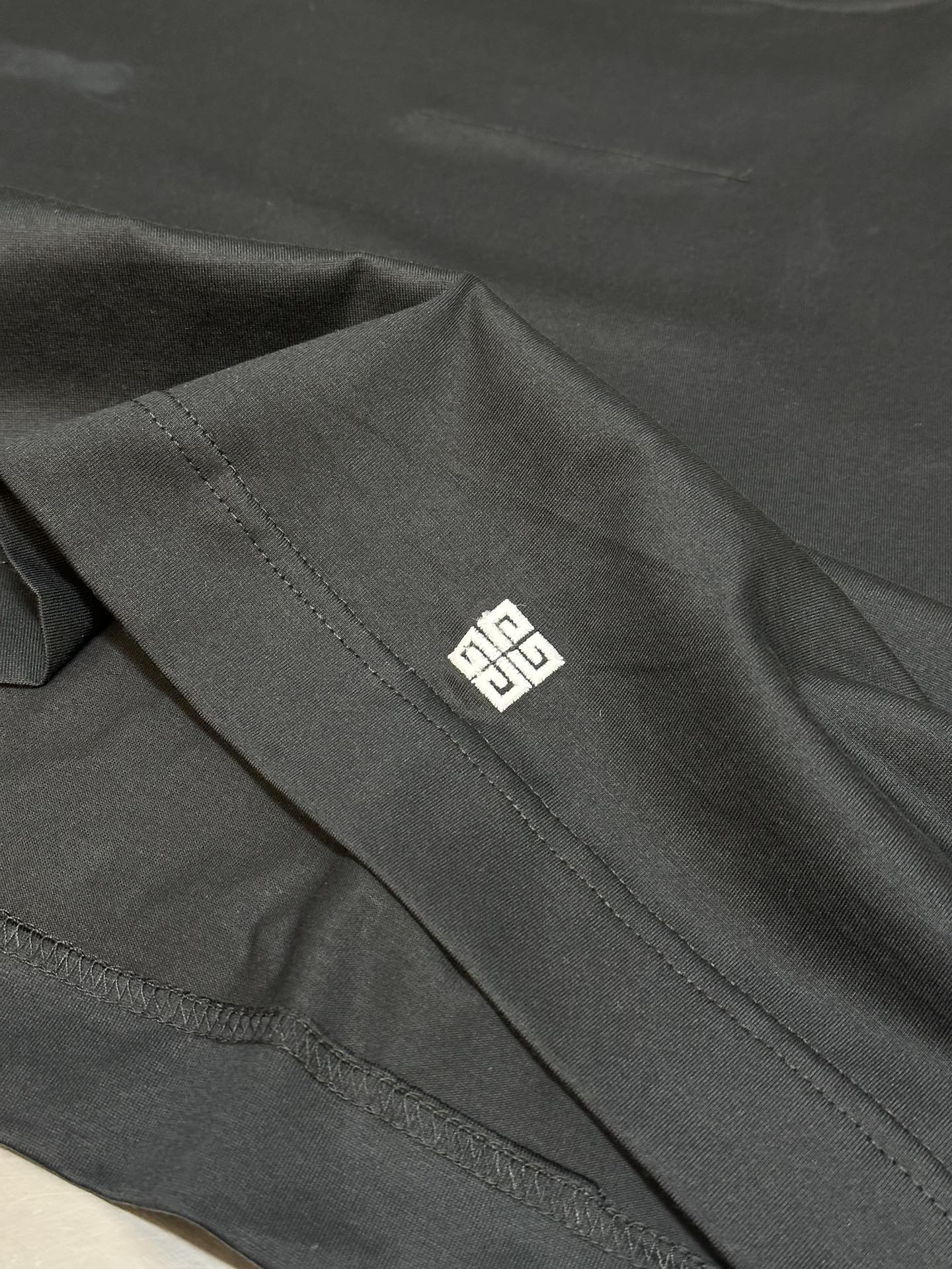 Givenchy T-shirt
