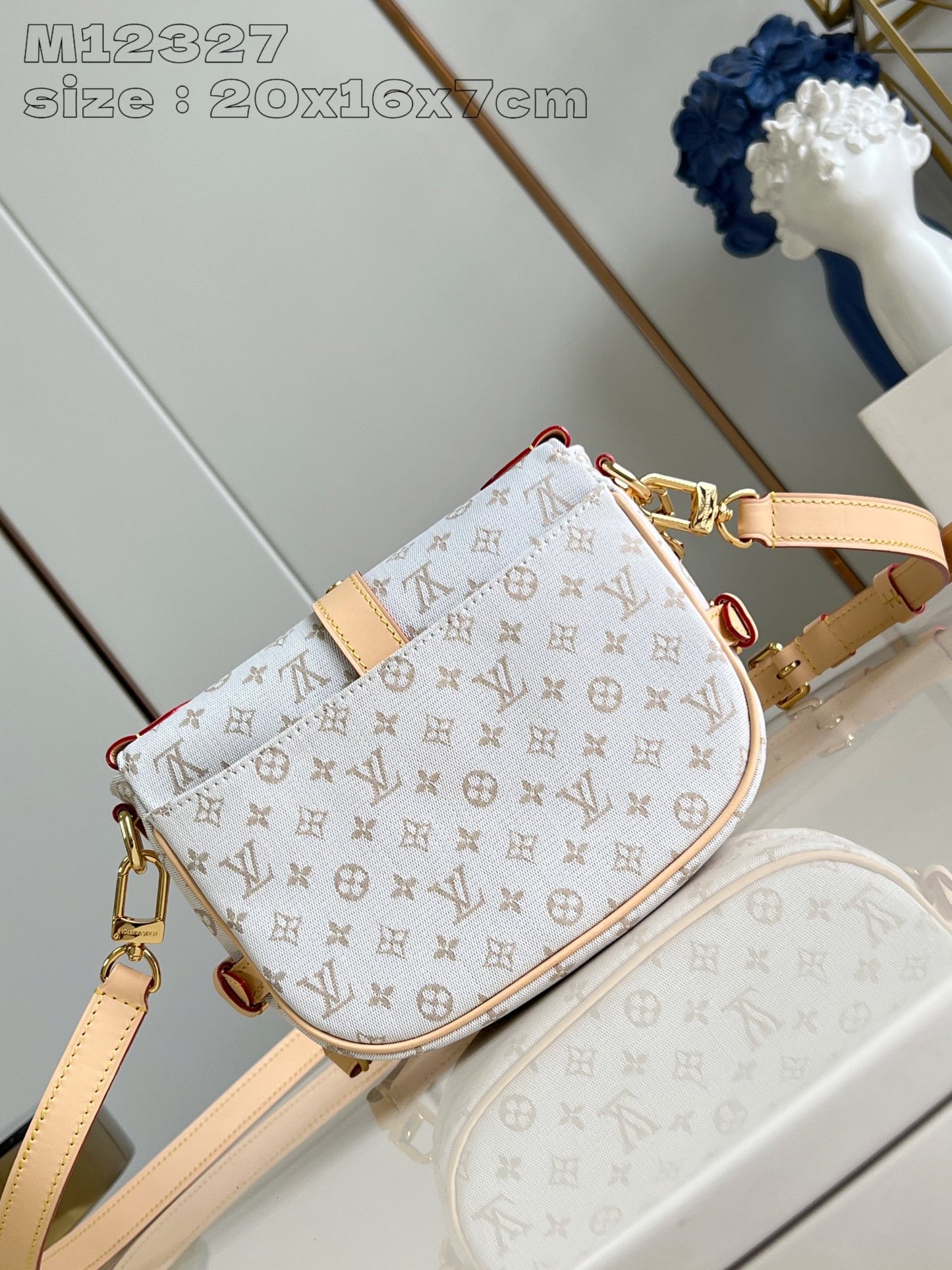 Louis Vuitton Handbag