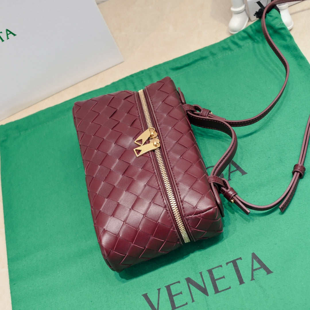 Bottega Veneta Handbag
