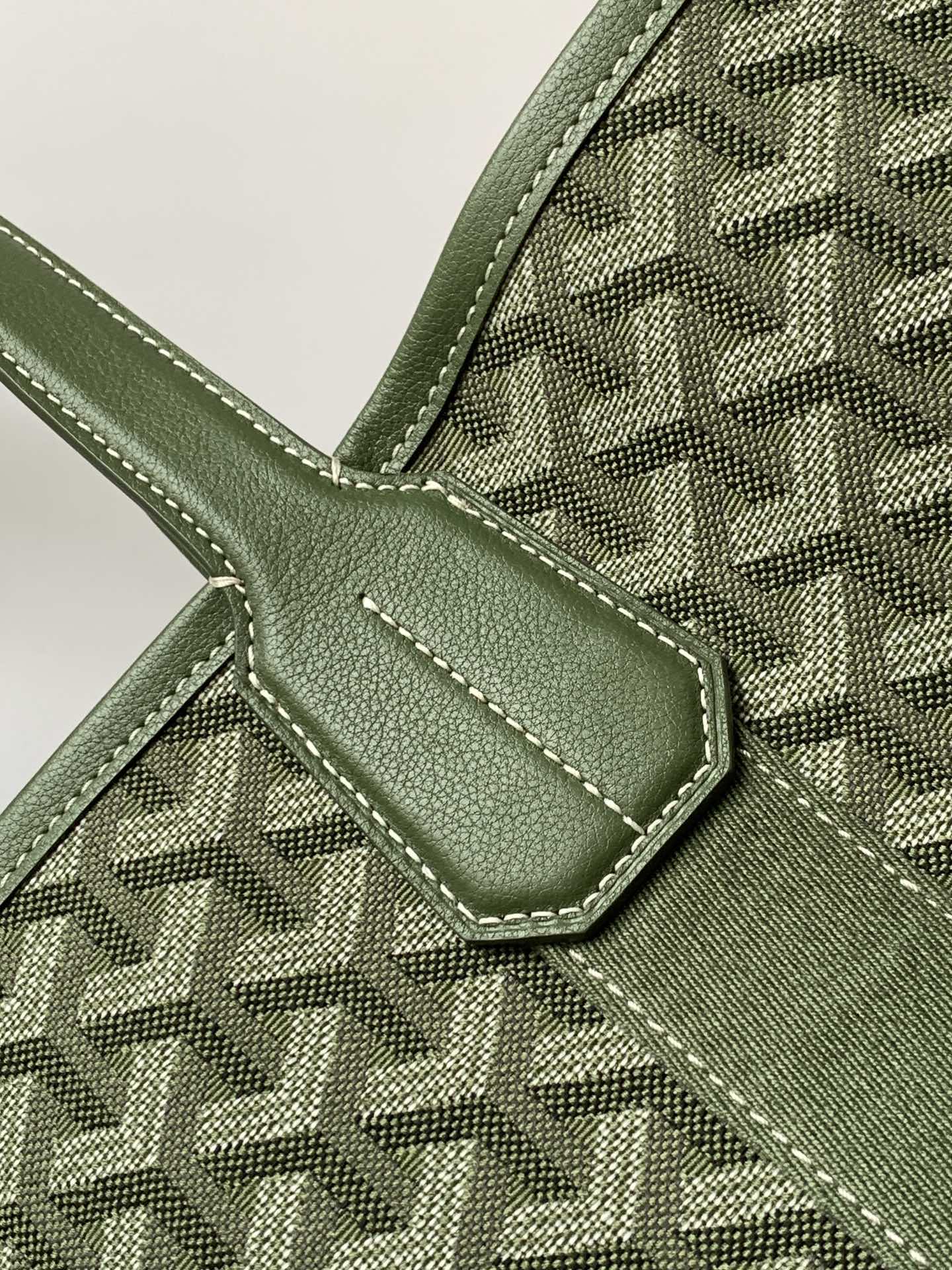 Goyard Handbag