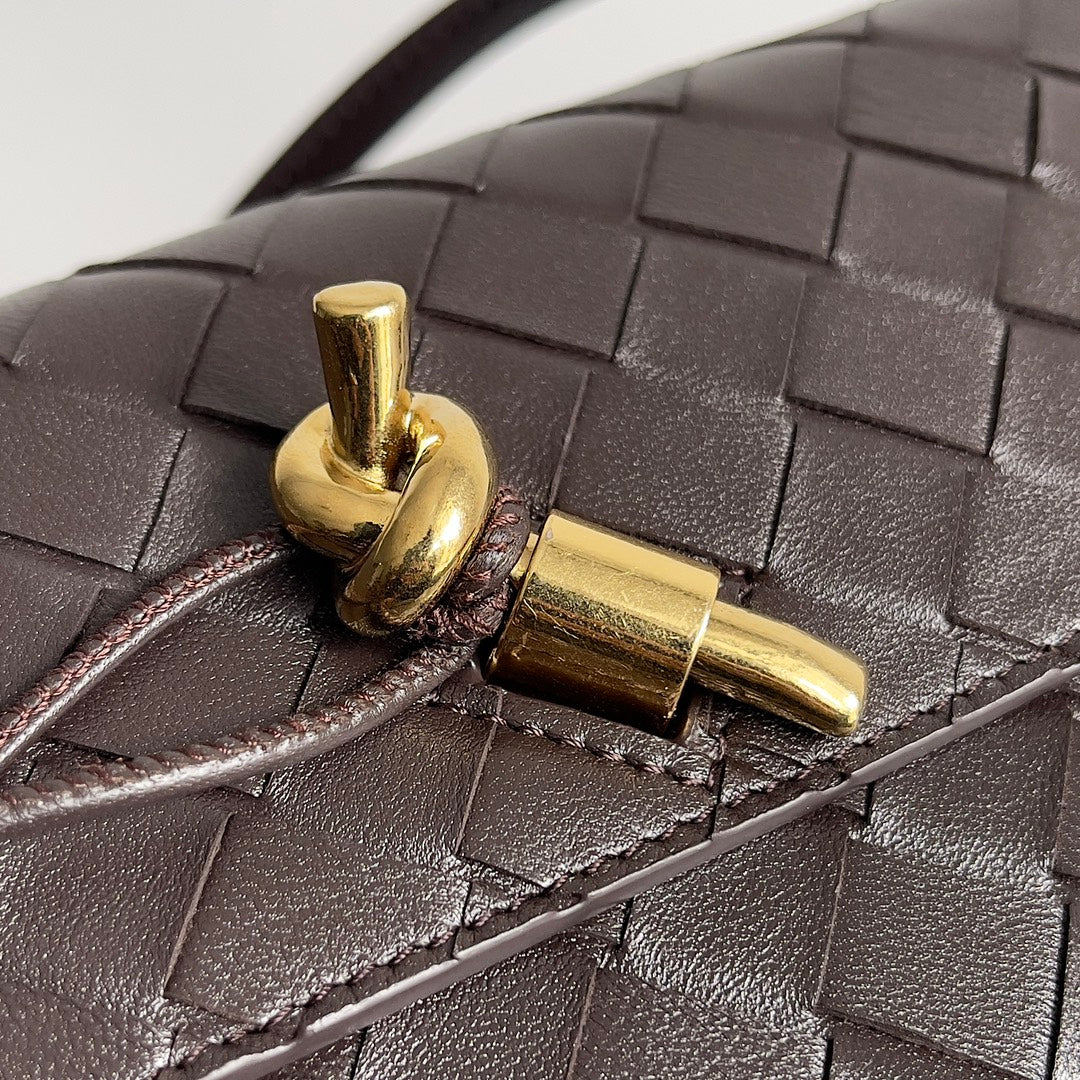 Bottega Veneta Handbag