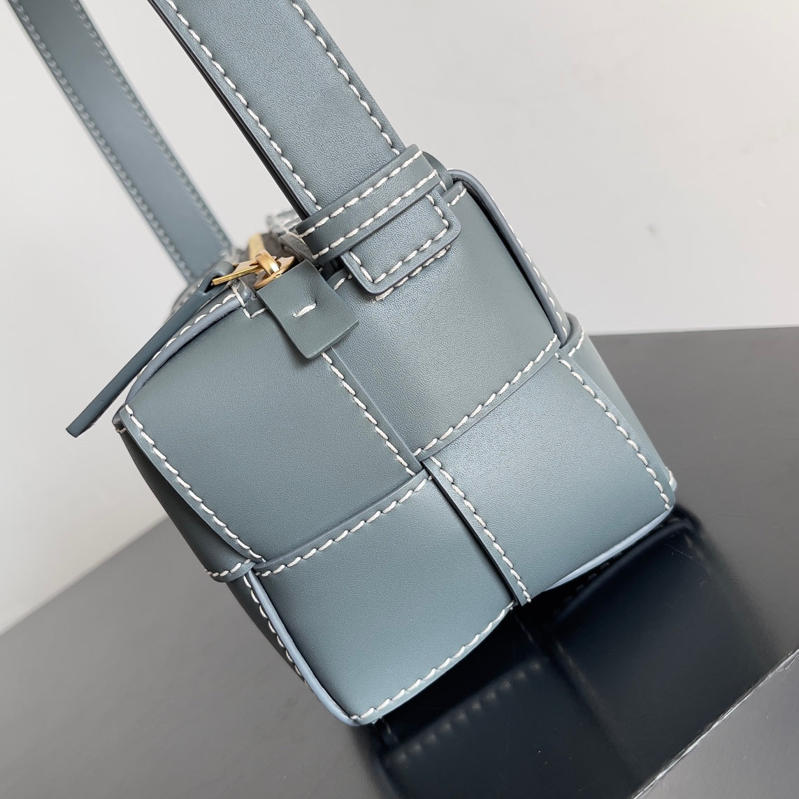 Bottega Veneta Handbag