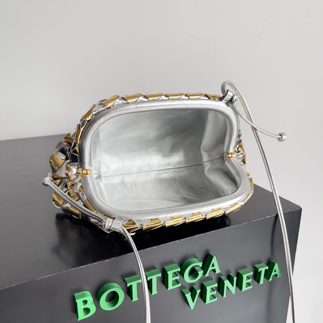 Bottega Veneta Handbag