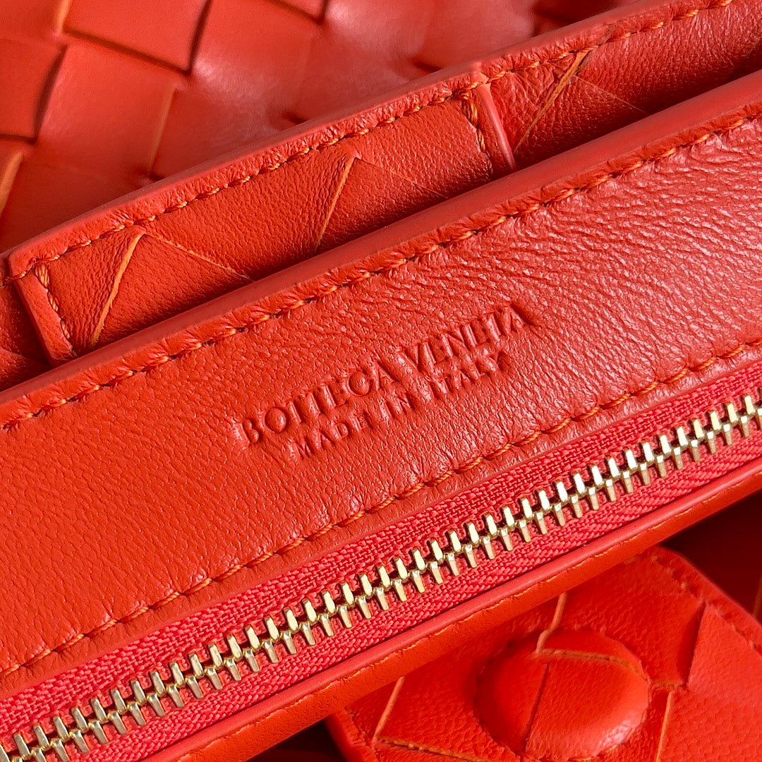 Bottega Veneta Handbag