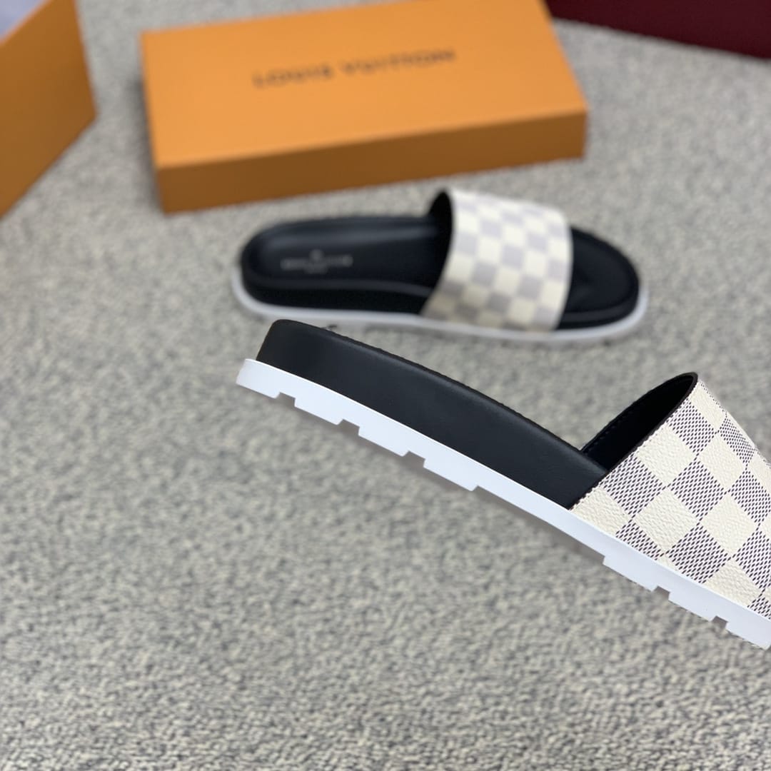 Louis Vuitton Sandals