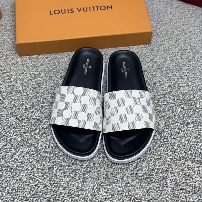 Louis Vuitton Sandals