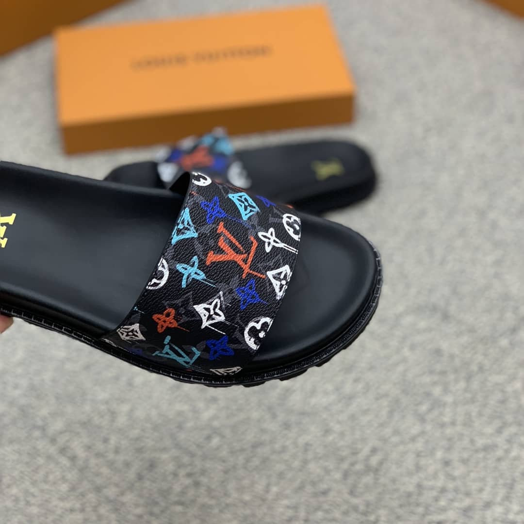 Louis Vuitton Sandals