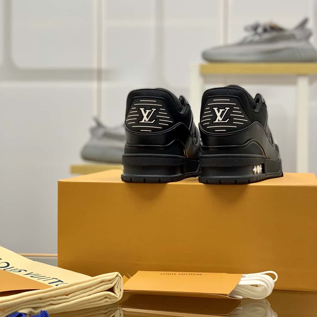 Louis Vuitton Trainer Sneakers
