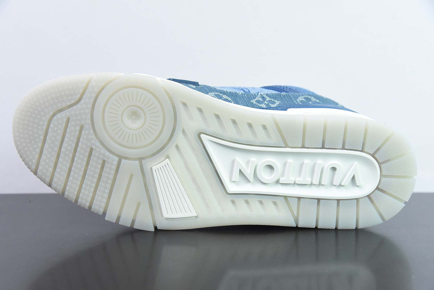 Louis Vuitton Trainer Sneakers