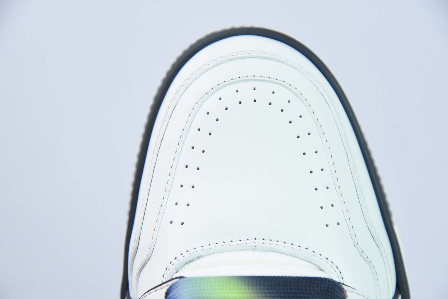 Louis Vuitton Trainer Sneaker