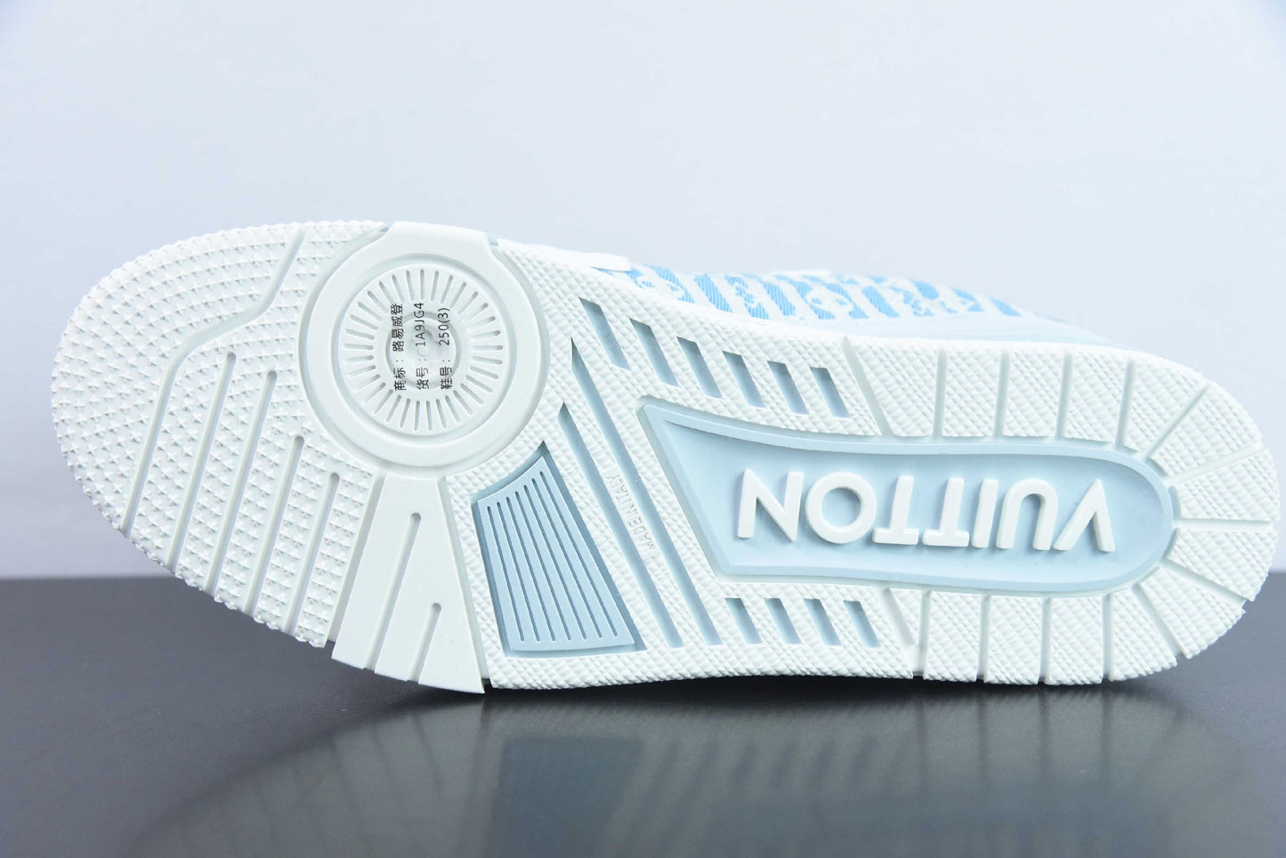 Louis Vuitton Trainer Sneakers