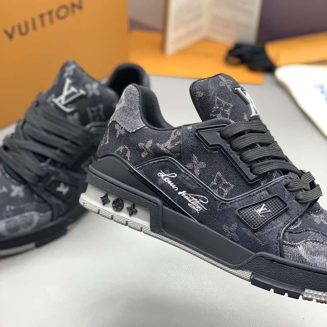 Louis Vuitton Trainer Sneakers