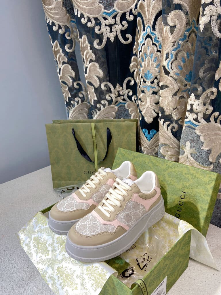 Gucci Chunky B Sneakers