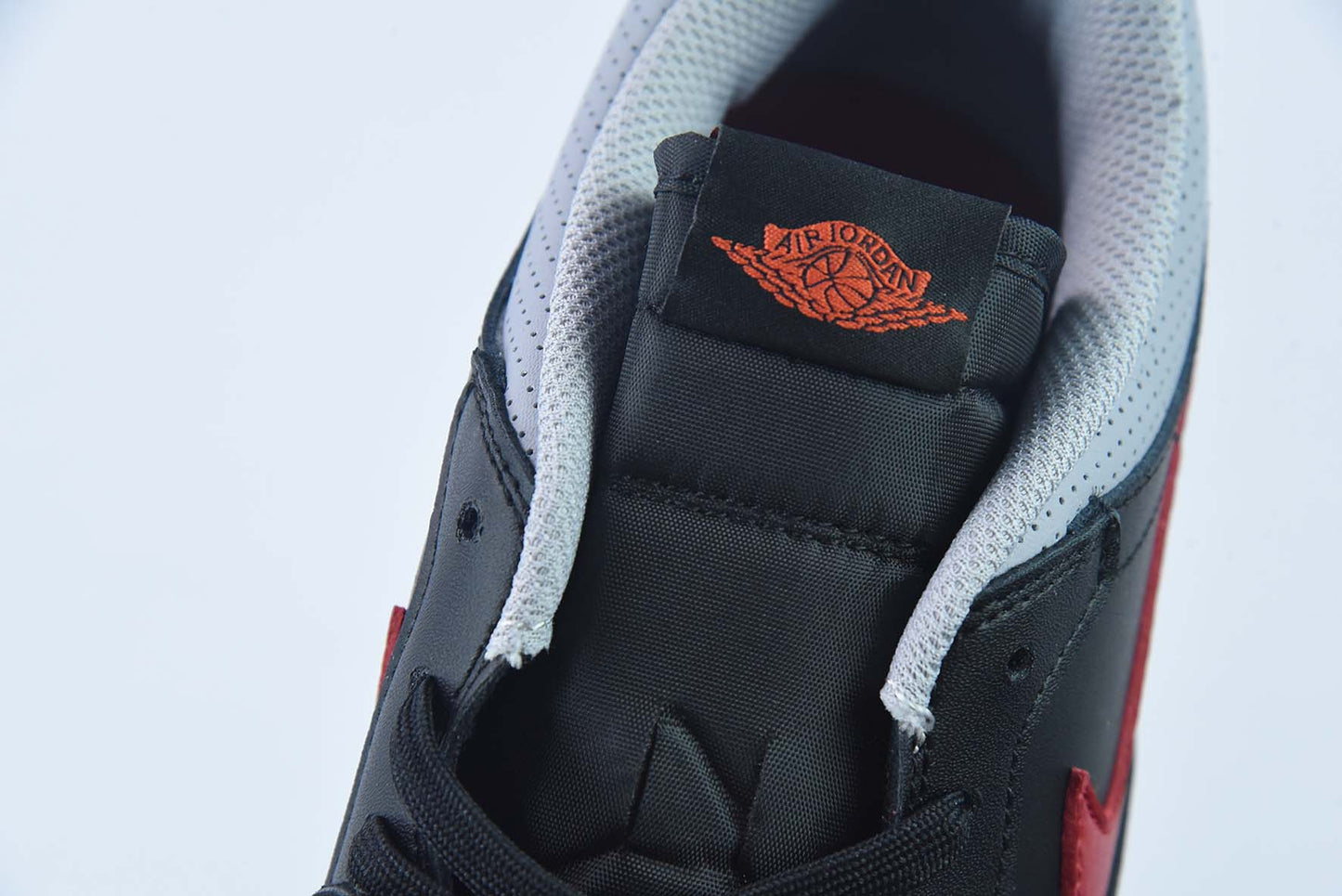 Air Jordan Legacy AJ312 Low