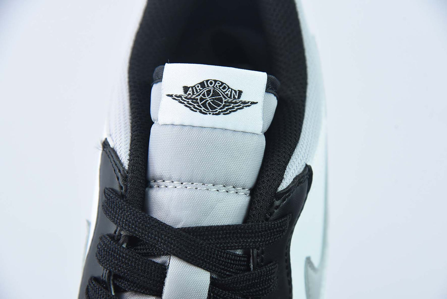 Air Jordan Legacy AJ312