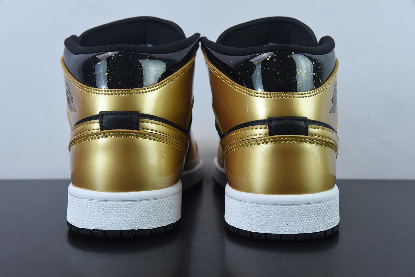 Air Jordan 1 Mid GS”Metallic Gold”