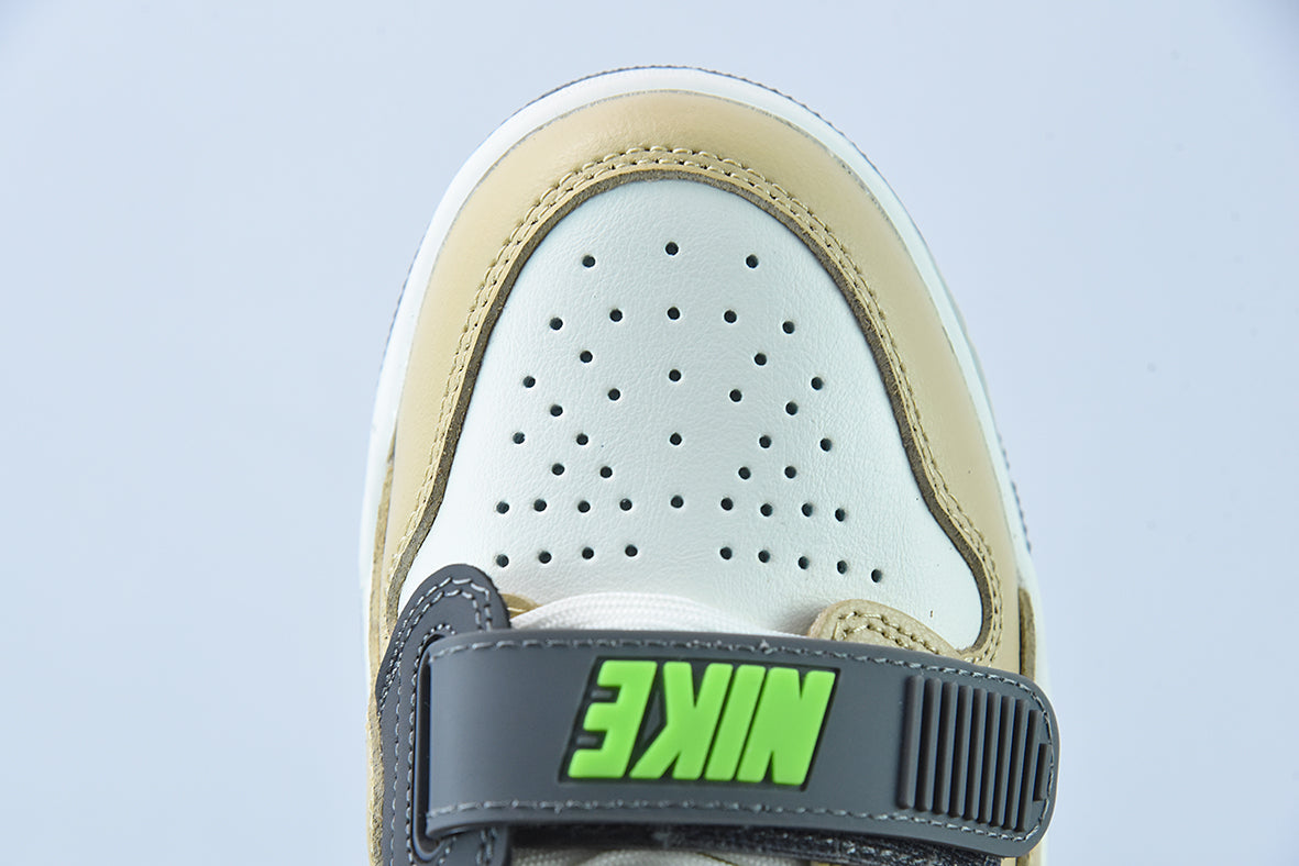 Air Jordan Legacy AJ312 Low