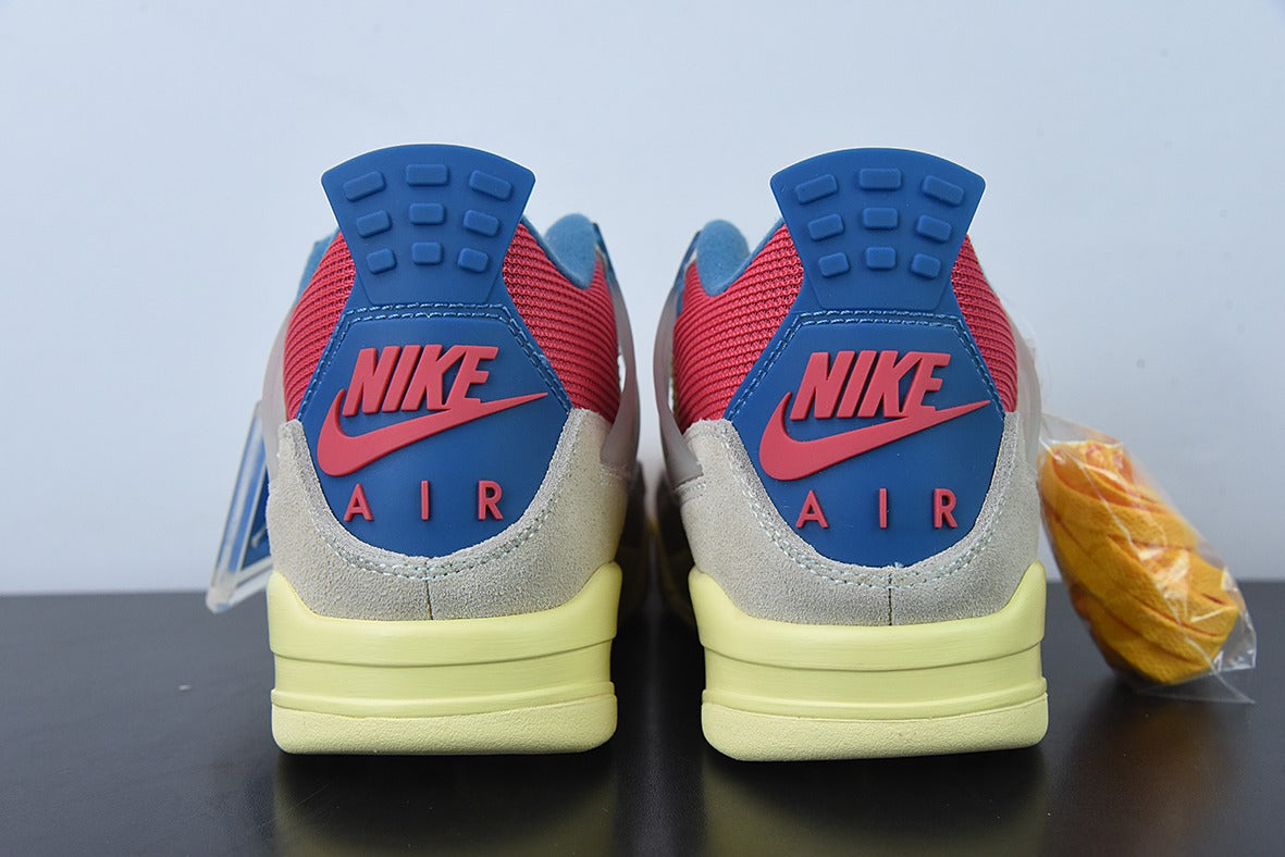 AUnion x Air Jordan 4“Guava Ice”