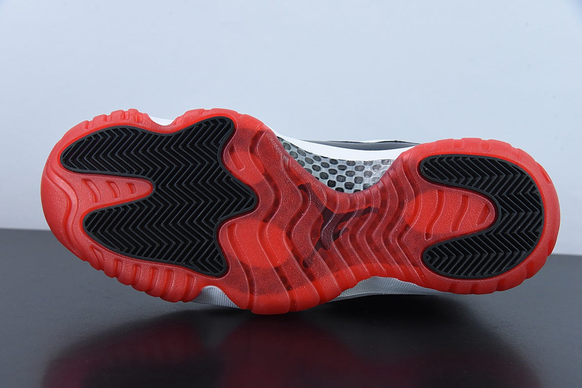 Air Jordan 11 ”Concord Bred” AJ11