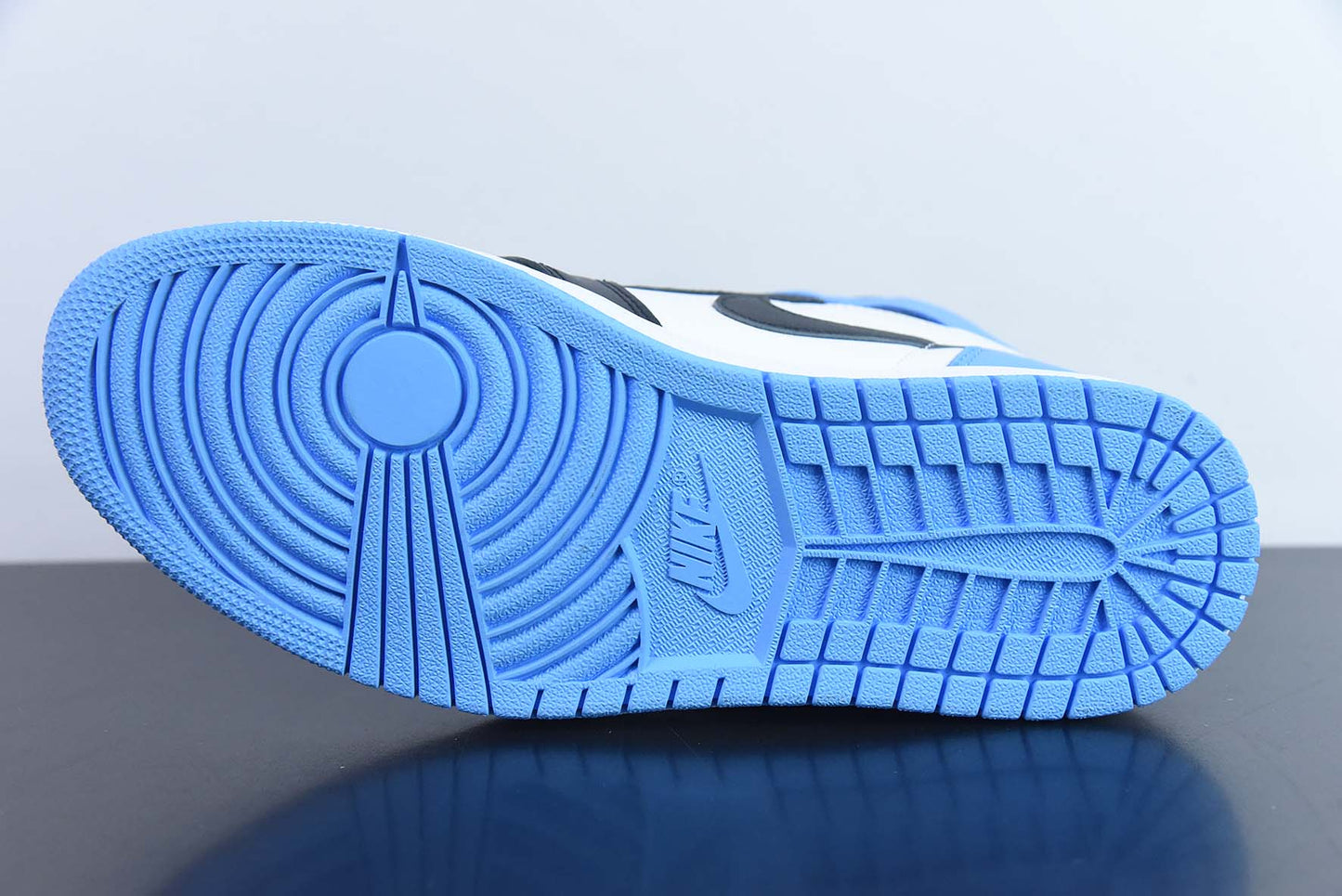 Air Jordan 1 High OG “UNC Toe” AJ1